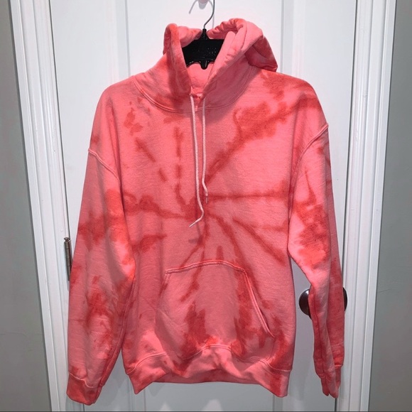 Gildan Other - Unisex Red & Pink Tie Dye Hoodie